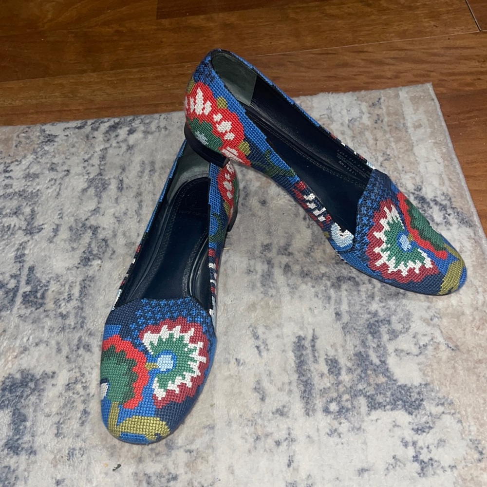 Tory Burch Sadie Needlepoint Loafer